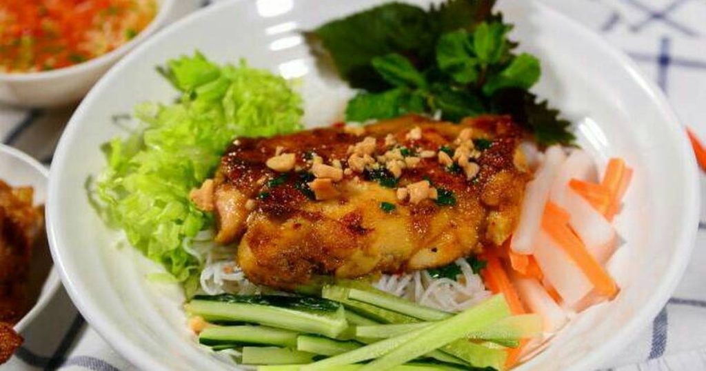 Vermicelli with Grilled Chicken